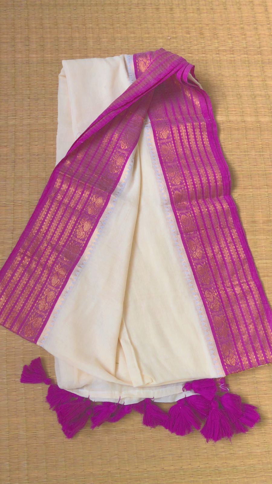 Kerala Saree
