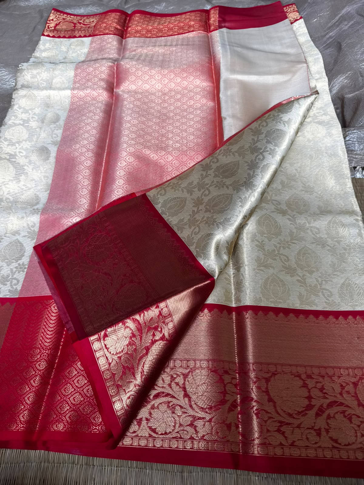 Kerala Saree