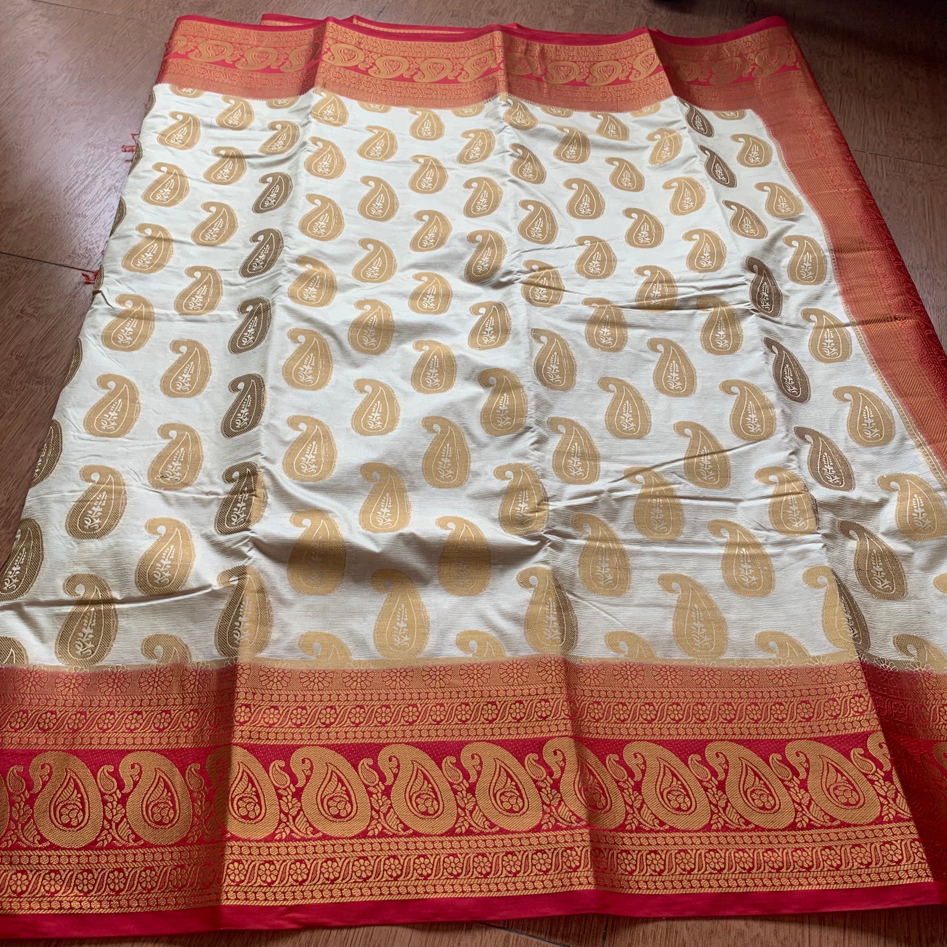 Kerala Saree